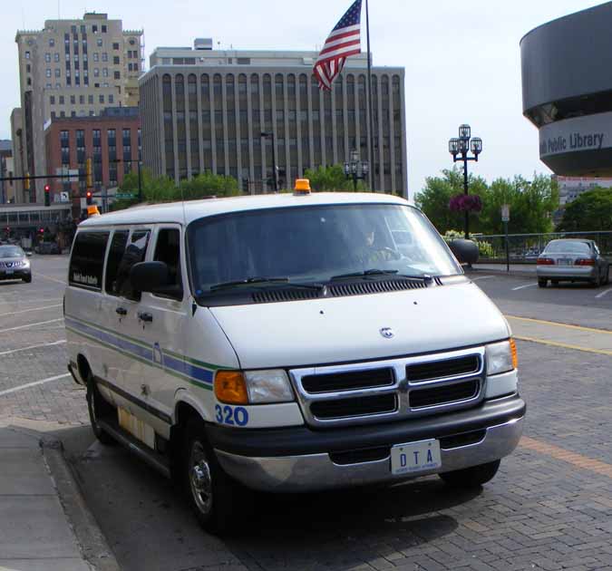 Duluth Chrysler van 320